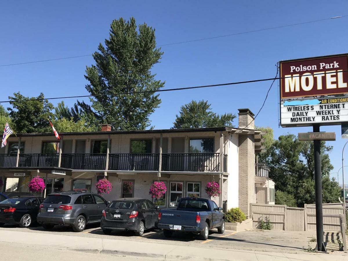 Polson Park Motel Вернон Экстерьер фото